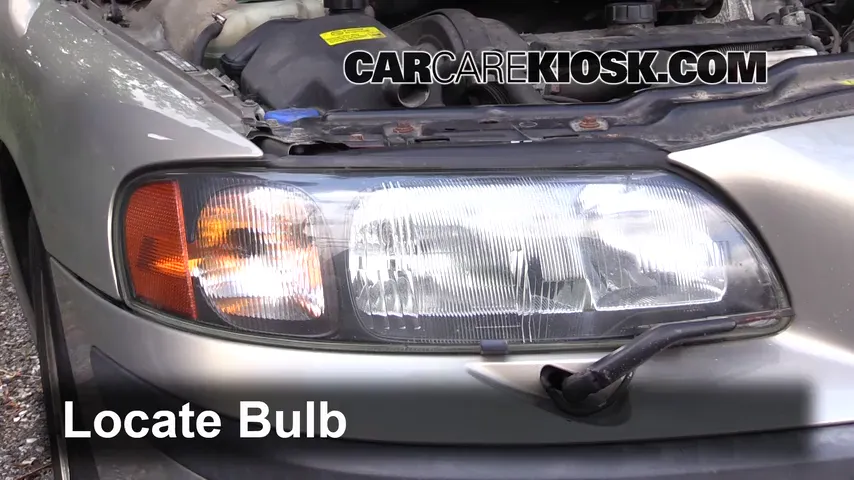 2001 Volvo V70 2.4L 5 Cyl. Lights Headlight (replace bulb)